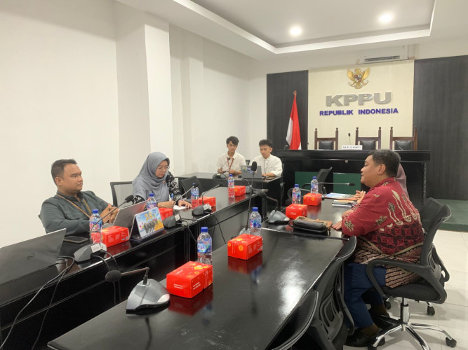 Pemprov Jatim dan KPPU Perkuat Sinergi Awasi Program Jatim Cettar agar Inklusif dan Berkeadilan